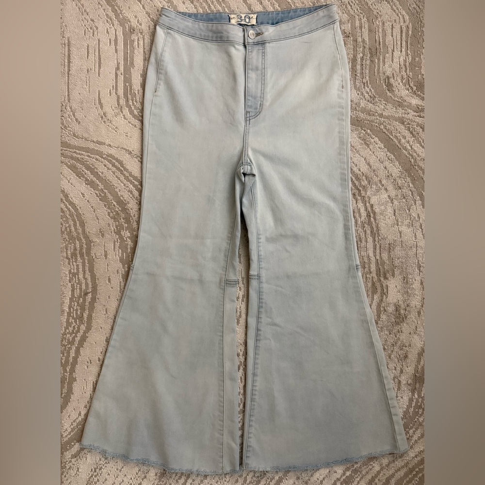 We The Free THIRTY Women’s Flare Stretch Light Blue Jeans - Size US 30 UK 14